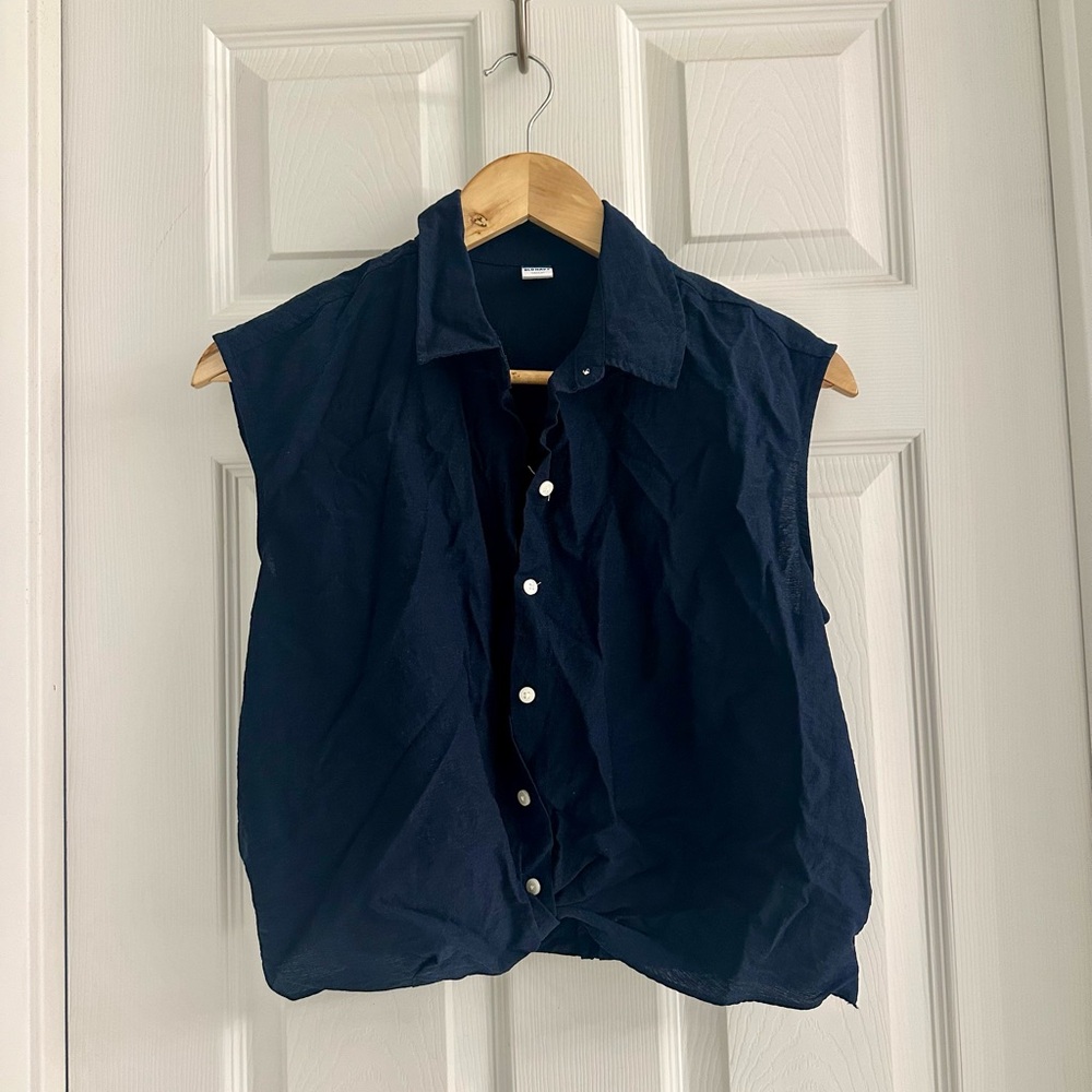 Old Navy Navy Sleeveless Button-Front Top | XS